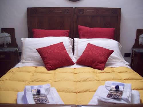La Terrazza Fio...Rita Bed & Breakfast Ripa ภายนอก รูปภาพ